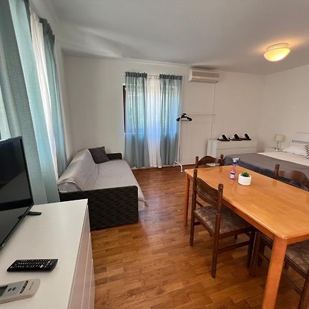 Apartments Antolkovic Углян Екстериор снимка