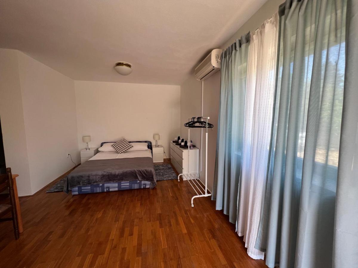 Apartments Antolkovic Углян Екстериор снимка