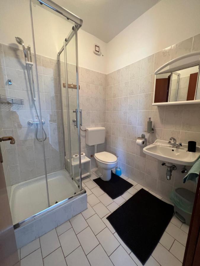 Apartments Antolkovic Углян Екстериор снимка