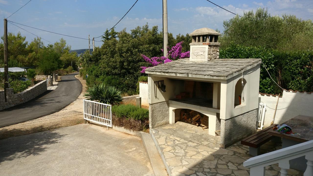 Apartments Antolkovic Углян Екстериор снимка